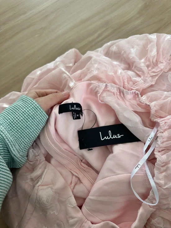 LULU'S Phenomenal Sweetness
Pink Floral Burnout Bustier Maxi
Dress - Picture 5 of 5